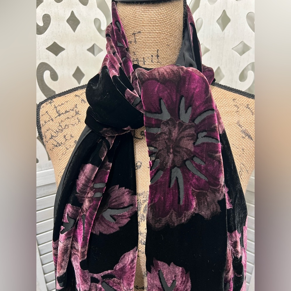 Y2K Silk Bohemian Scarf - Picture 2 of 11